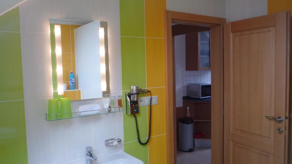 Apartmany Graf Chýně Rum bild