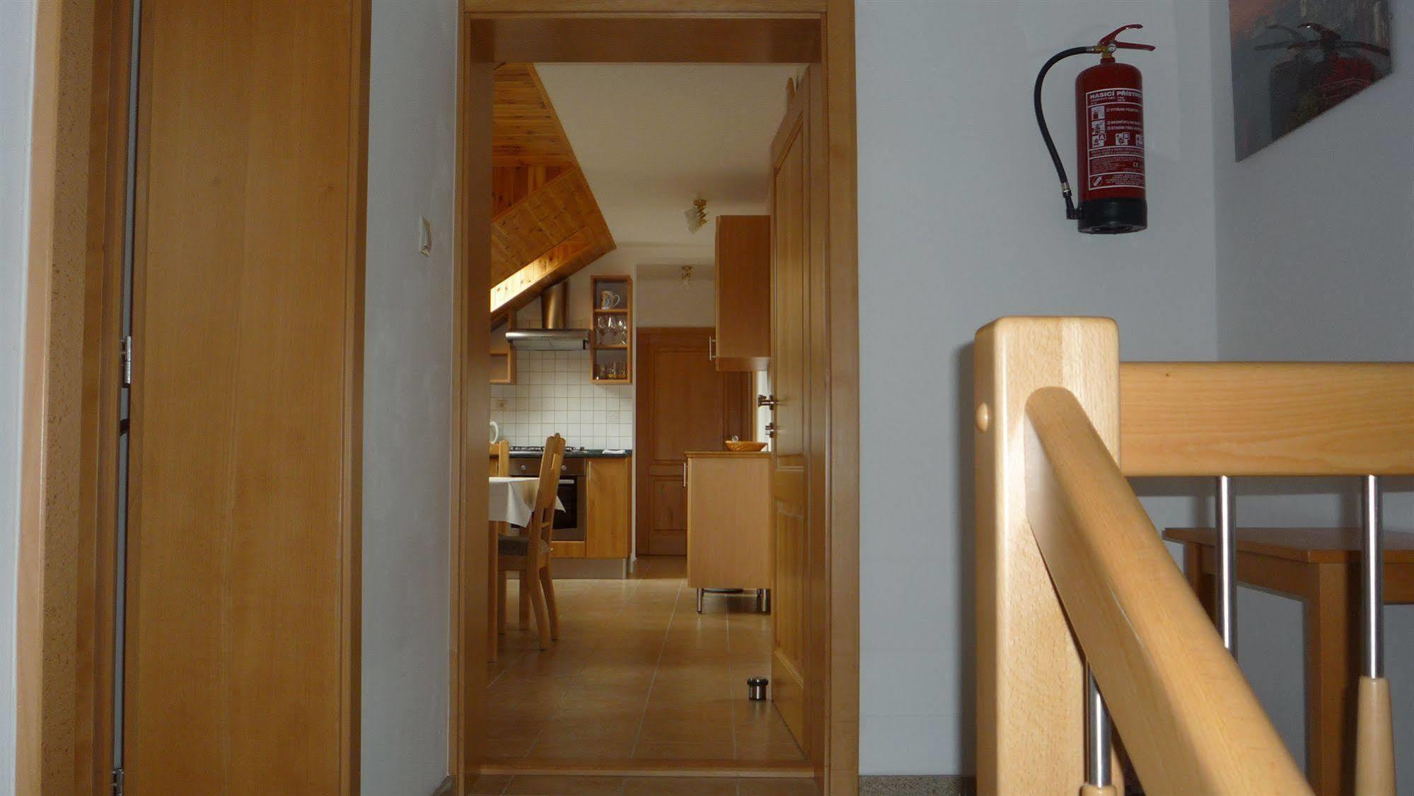 Apartmany Graf Chýně Exteriör bild